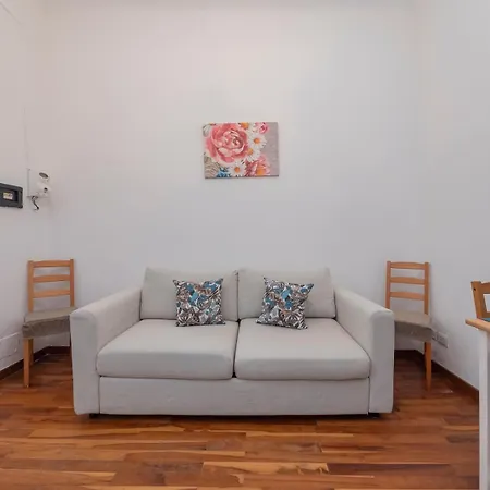 Ihost - Ornato 14 * Mediolan